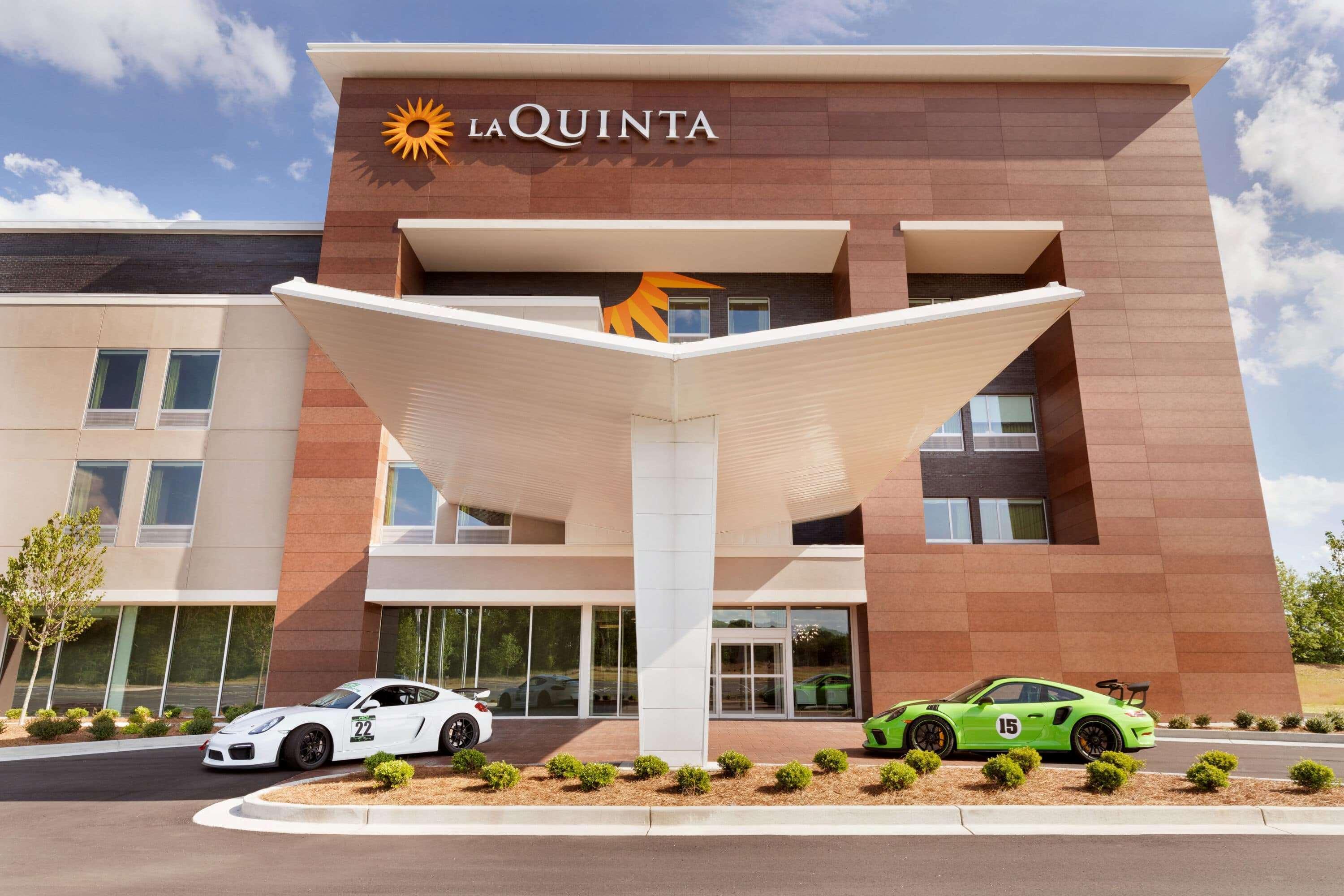 La Quinta Inn & Suites By Wyndham Braselton Exterior foto